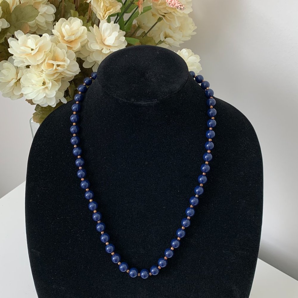 Women´s Handmade Navy Blue/Gold Round Beaded Necklace.